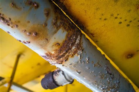 removing oxidation from galvanized steel